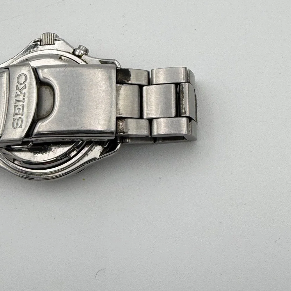 Seiko Watch SKH191 Kinetic Sports 200 Black Dial